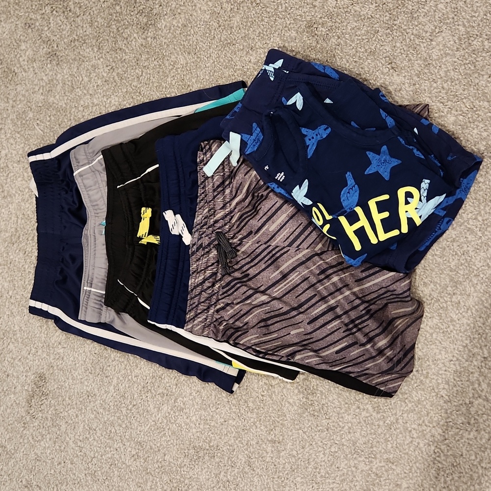 Bundle of 3t shorts